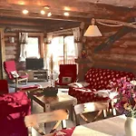 Chalet Les Sorbiers, En Rondins, Classe 4****etoiles Bolquere